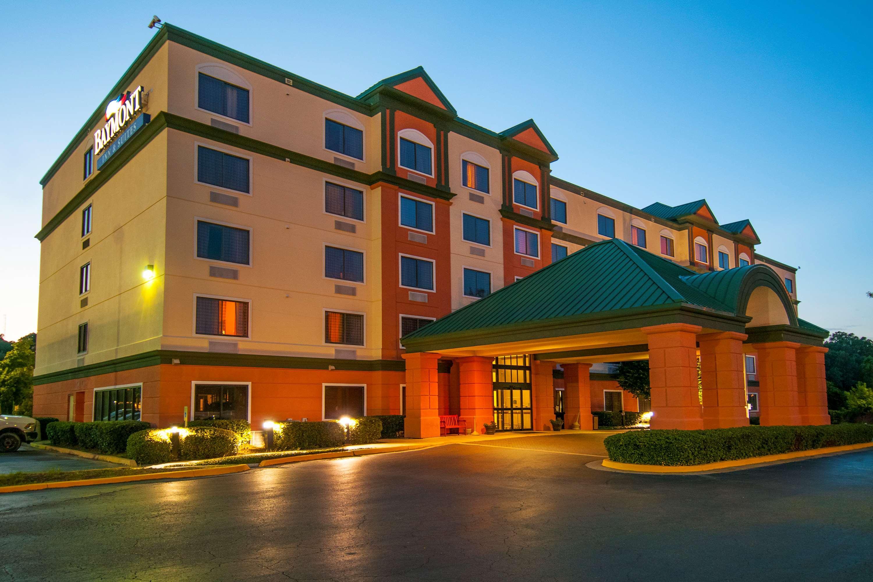 Baymont By Wyndham Jackson/Ridgeland Hotel Exterior photo